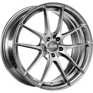 OZ Racing Italia 150 Gloss Black 8x19 5x112 ET48 CB75,0 R12 715 kg W01889204O2
