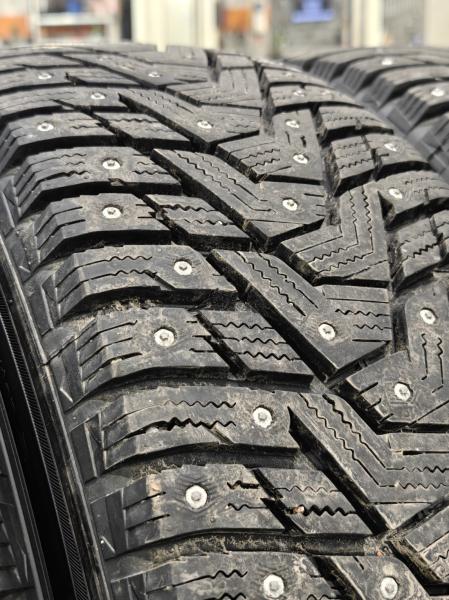 11701_muster_terve 205/60R16 Hankook Winter I*pike Rs2 (w429) 96T XL (USED 700KM)